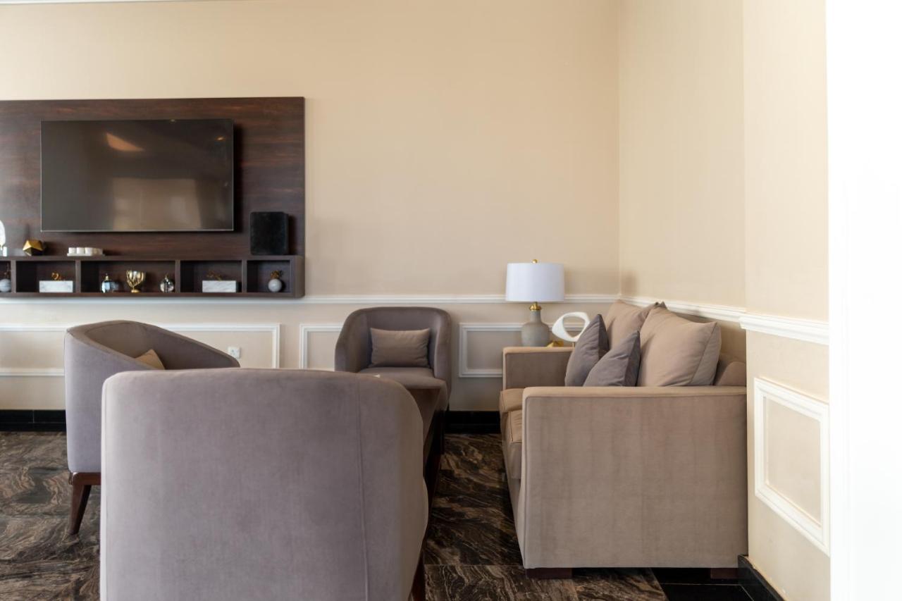 Dyafa Luxury Apartment อัลโคห์บาร์ ภายนอก รูปภาพ